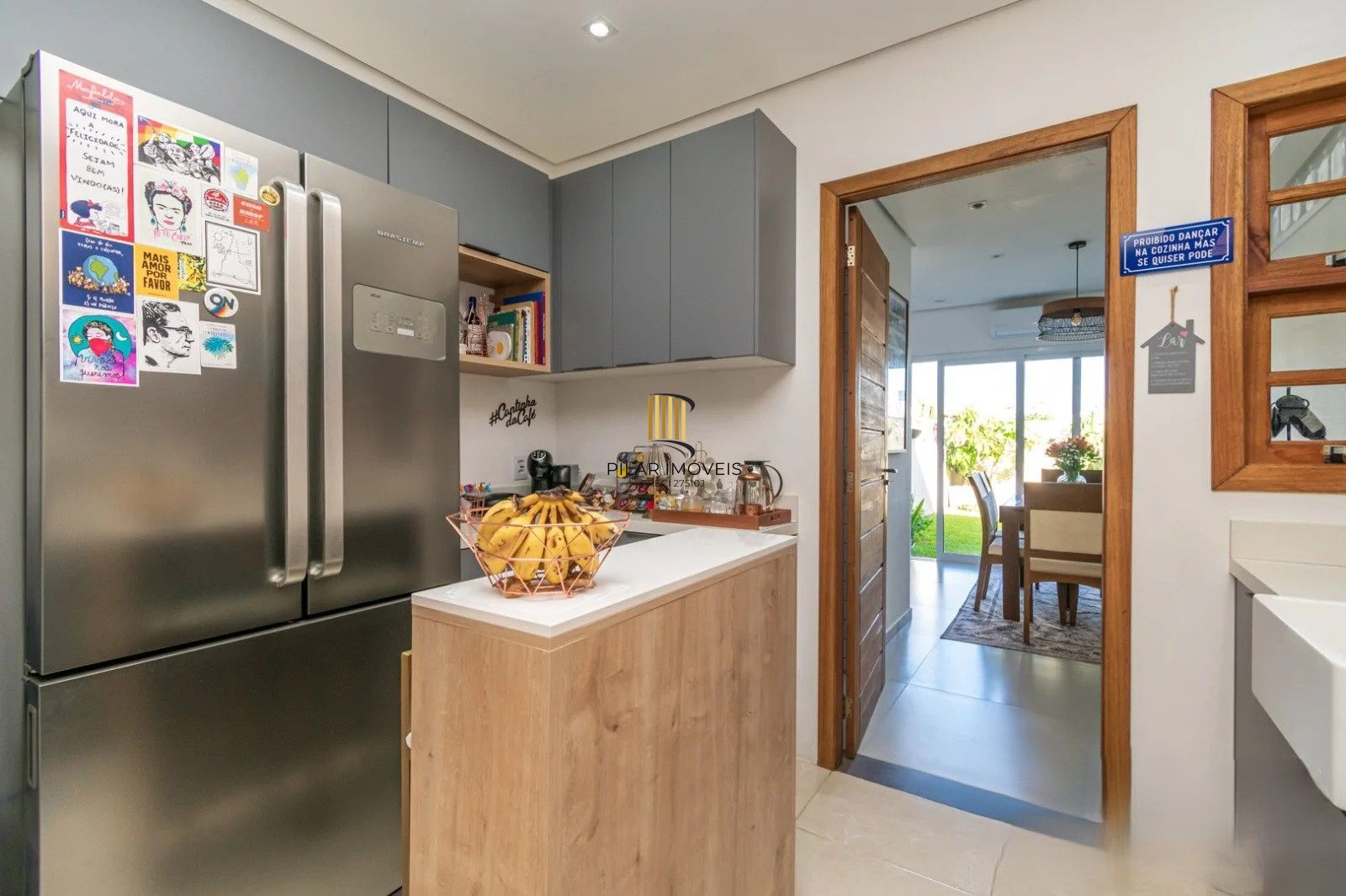 Excelente sobrado, semimobiliado,  com 77m², 2 dormitórios e 1 vaga de garagem. À venda no Hípica Boulevard – Zona Sul.