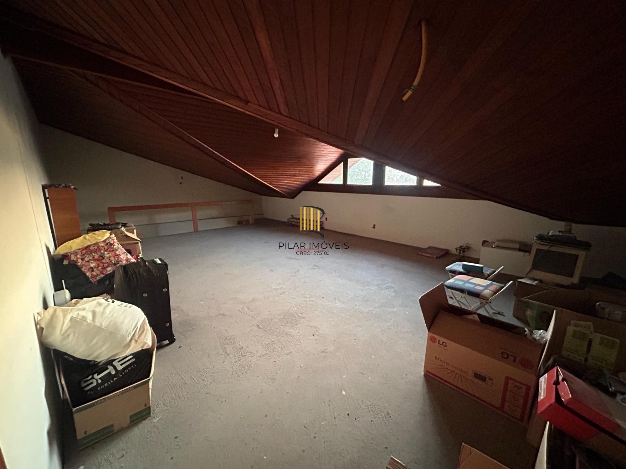 Casa 3 dormitórios à venda Partenon Porto Alegre/RS