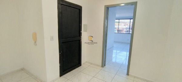 Conjunto/Sala em Porto Alegre, no bairro Camaquã, à venda.