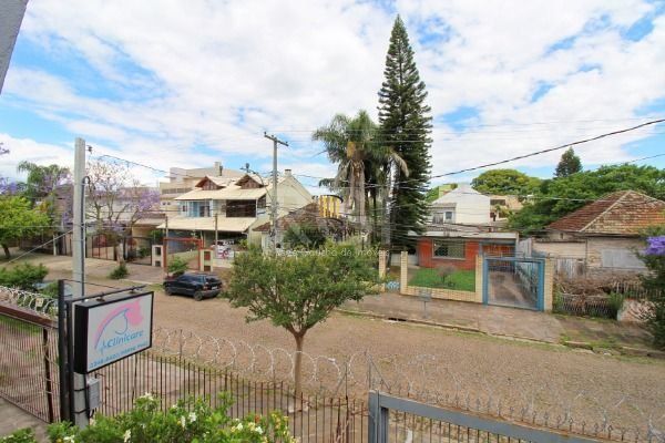 Casa para Venda - 429m², 5 dormitórios, sendo 1 suites, 3 vagas - Ipanema