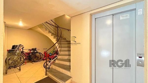 Apartamento 3 dormitórios à venda Medianeira Porto Alegre/RS