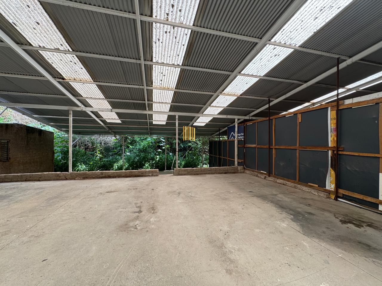 Oportunidade-Pavilhão Reformado na Vila Nova,100m da Av. Vicente Monteggia-500m²