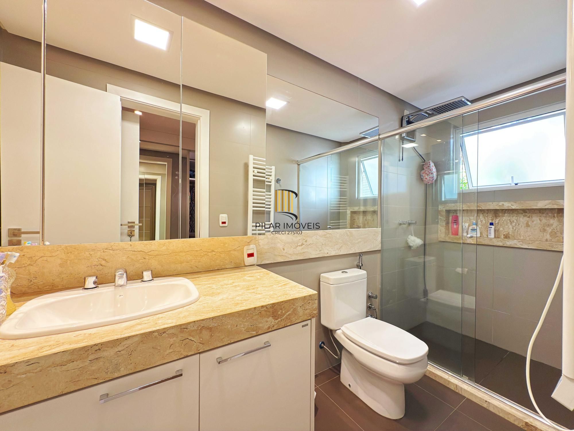 Casa de Condomínio 3 dormitórios no bairro Tristeza