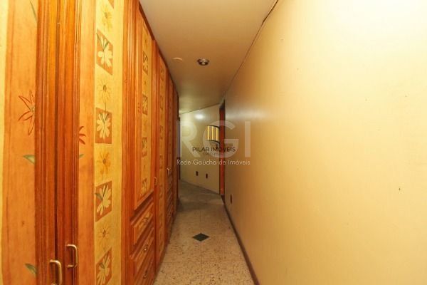 Casa para Venda - 596m², 6 dormitórios, sendo 4 suites, 6 vagas - Vila Conceição