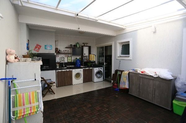 Casa para Venda - 140.73m², 3 dormitórios, sendo 2 suites, 2 vagas - Jardins Do 