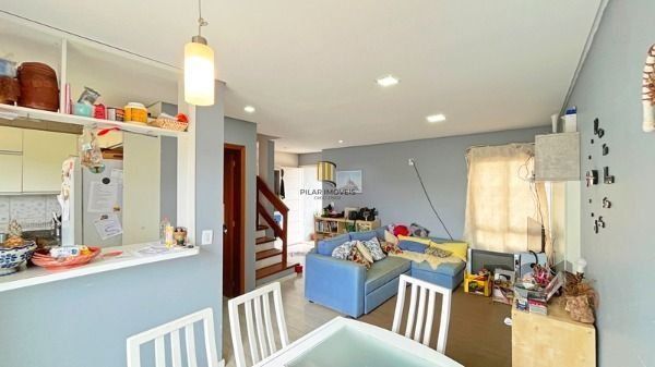 Casa Condominio em Porto Alegre, no bairro Campo Novo, com 3 dormitório(s), e 3 