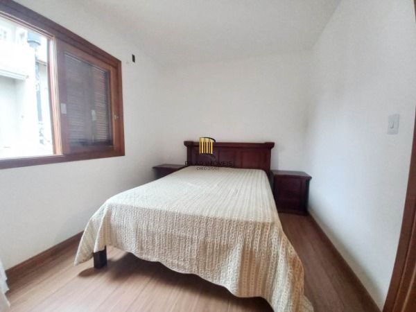 Casa para Venda - 108.8m², 2 dormitórios, sendo 2 suites, 1 vaga - Teresópolis