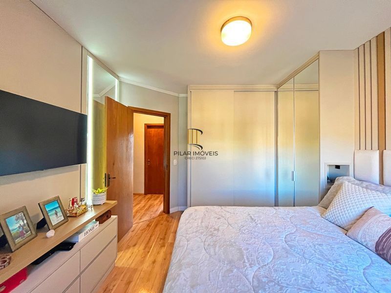 Casa Residencial com 3 dormitórios à Venda na Hípica.