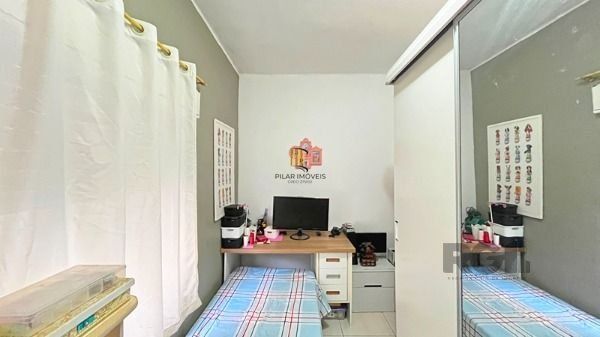 Casa para Venda - 240m², 4 dormitórios, 3 vagas - Nonoai