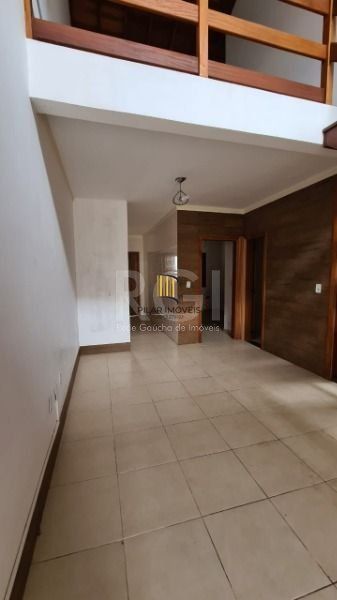 Casa para Venda - 100m², 2 dormitórios, sendo 1 suites, 1 vaga - Hípica