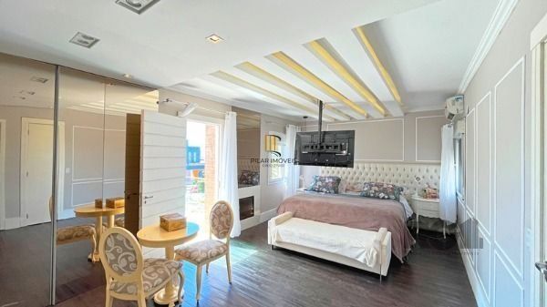 Casa em Porto Alegre, no bairro Aberta dos Morros, com 3 dormitório(s), e 3 banh