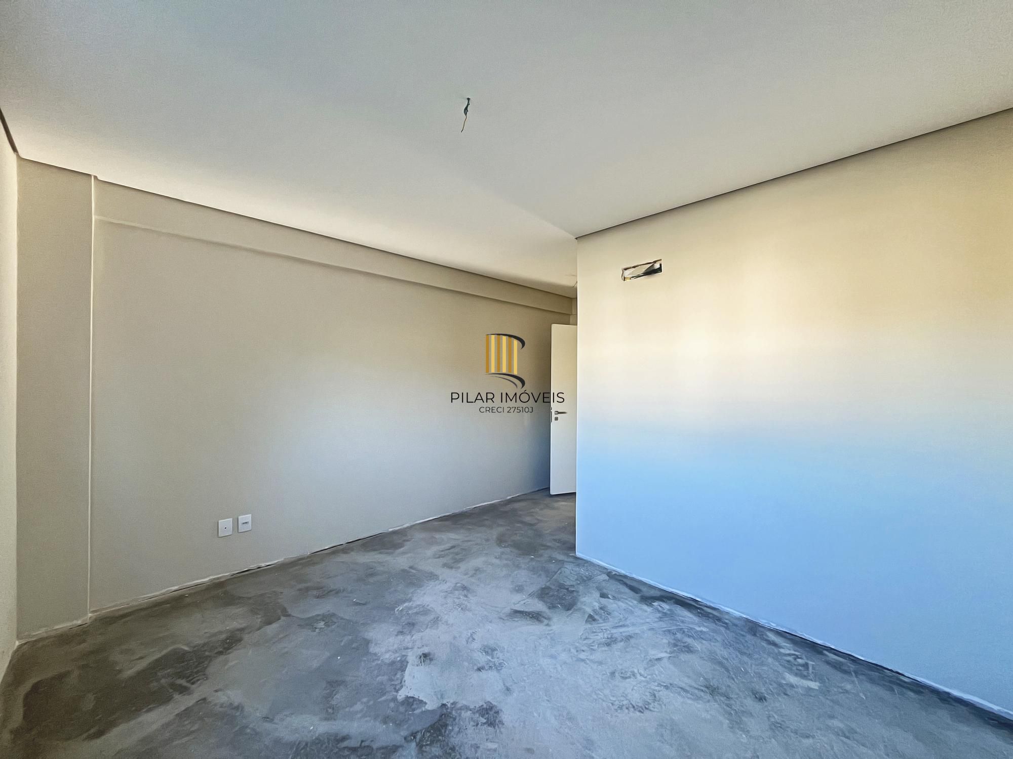 Apartamento com 3 dormitórios sendo 3 suíte á venda Bairro Cristal.