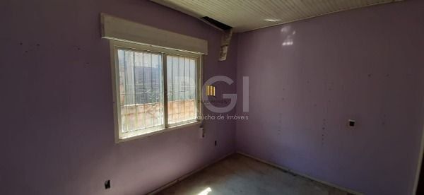 Casa para Venda - 170m², 2 dormitórios, 6 vagas - Sarandi