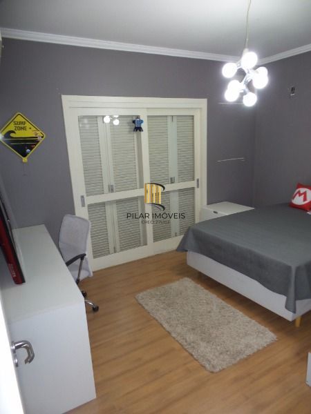 Casa para Venda - 290m², 3 dormitórios, sendo 1 suites, 6 vagas - Aberta Dos Mor