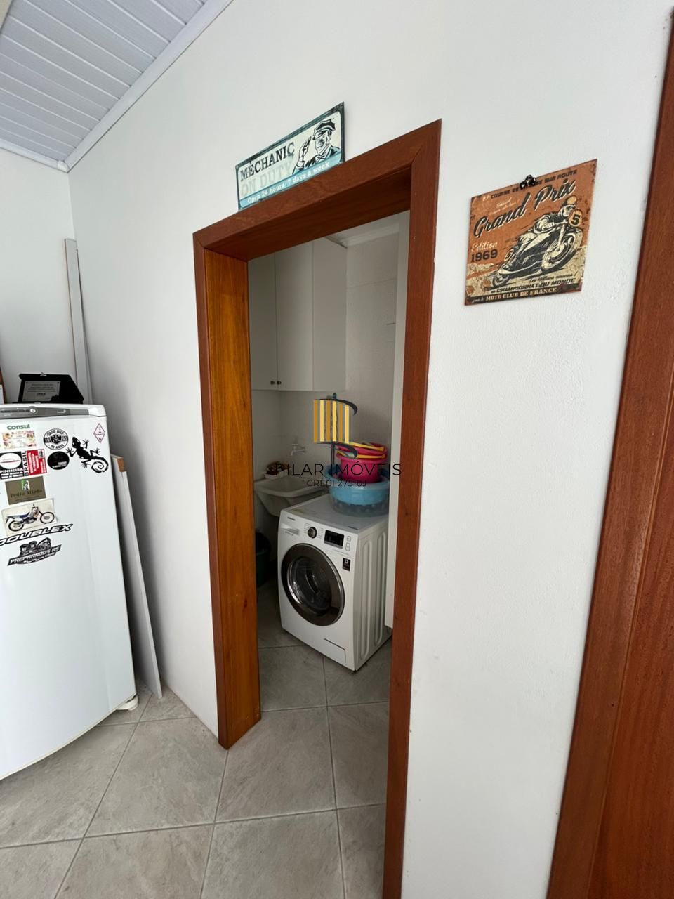 Casa 2 dormitórios no bairro Ipanema