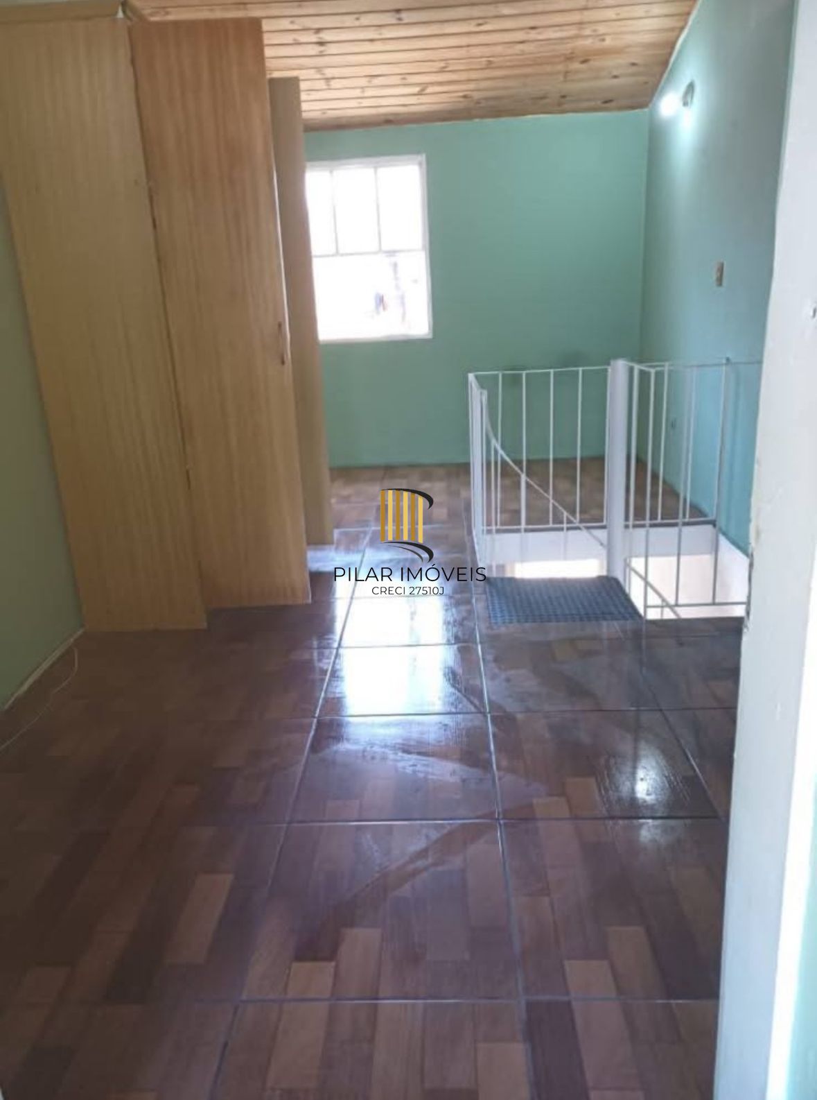 Residência em Condominio para Venda com 2 dormitórios com 1 vaga - Santo Antonio