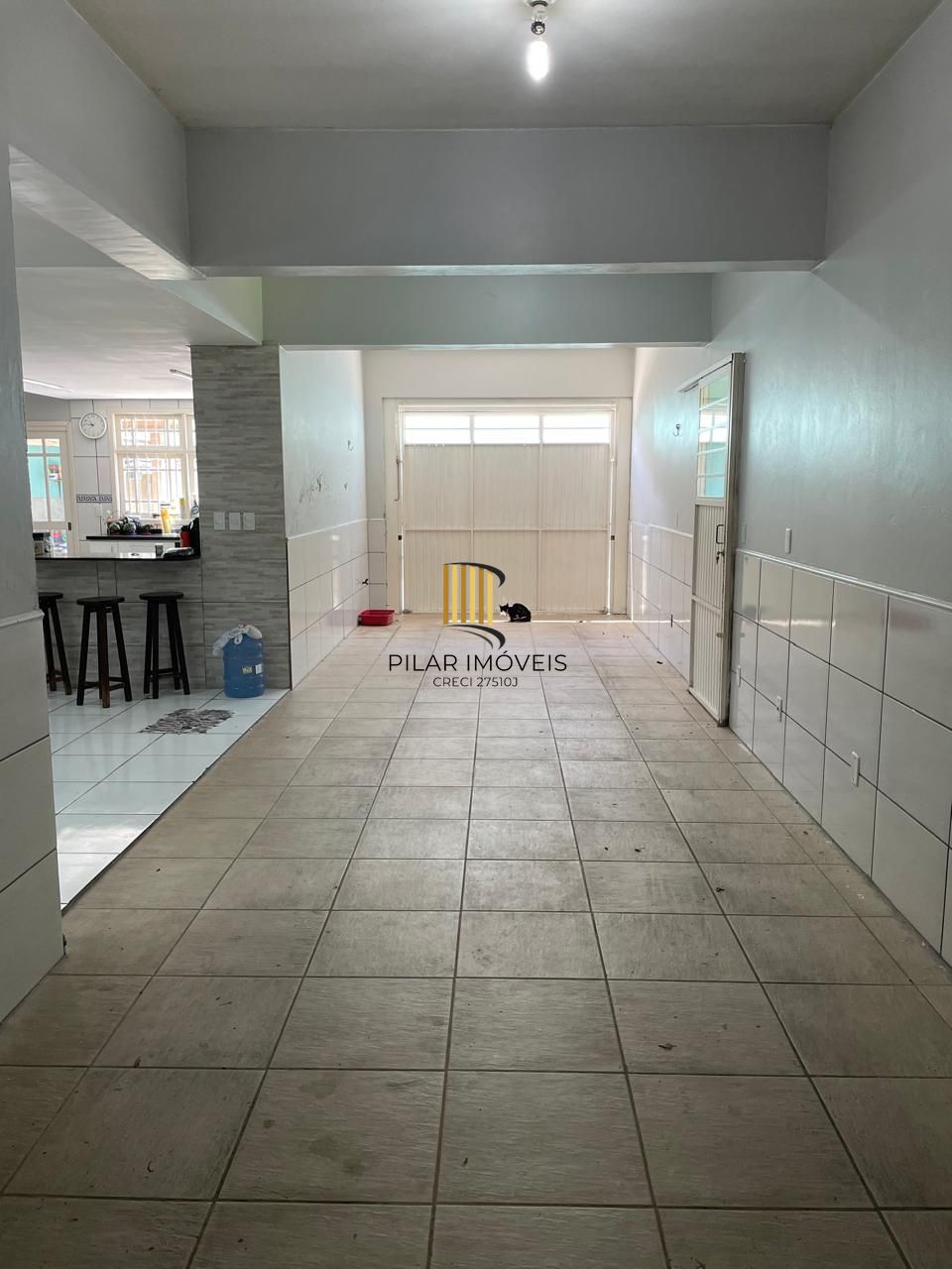 Residência com 4 Dormitório(s) Bairro Vila Nova