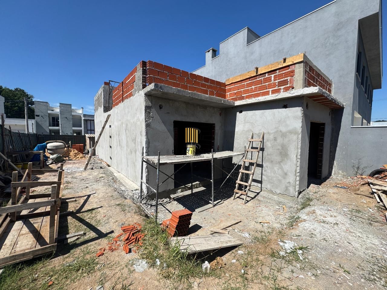Casa térrea no complexo lagos de Nova Ipanema,87 m², 3 d - 1 suíte, 2vagas.