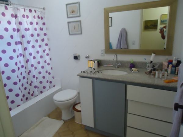 Casa para Venda - 252m², 3 dormitórios, 2 vagas - Ipanema