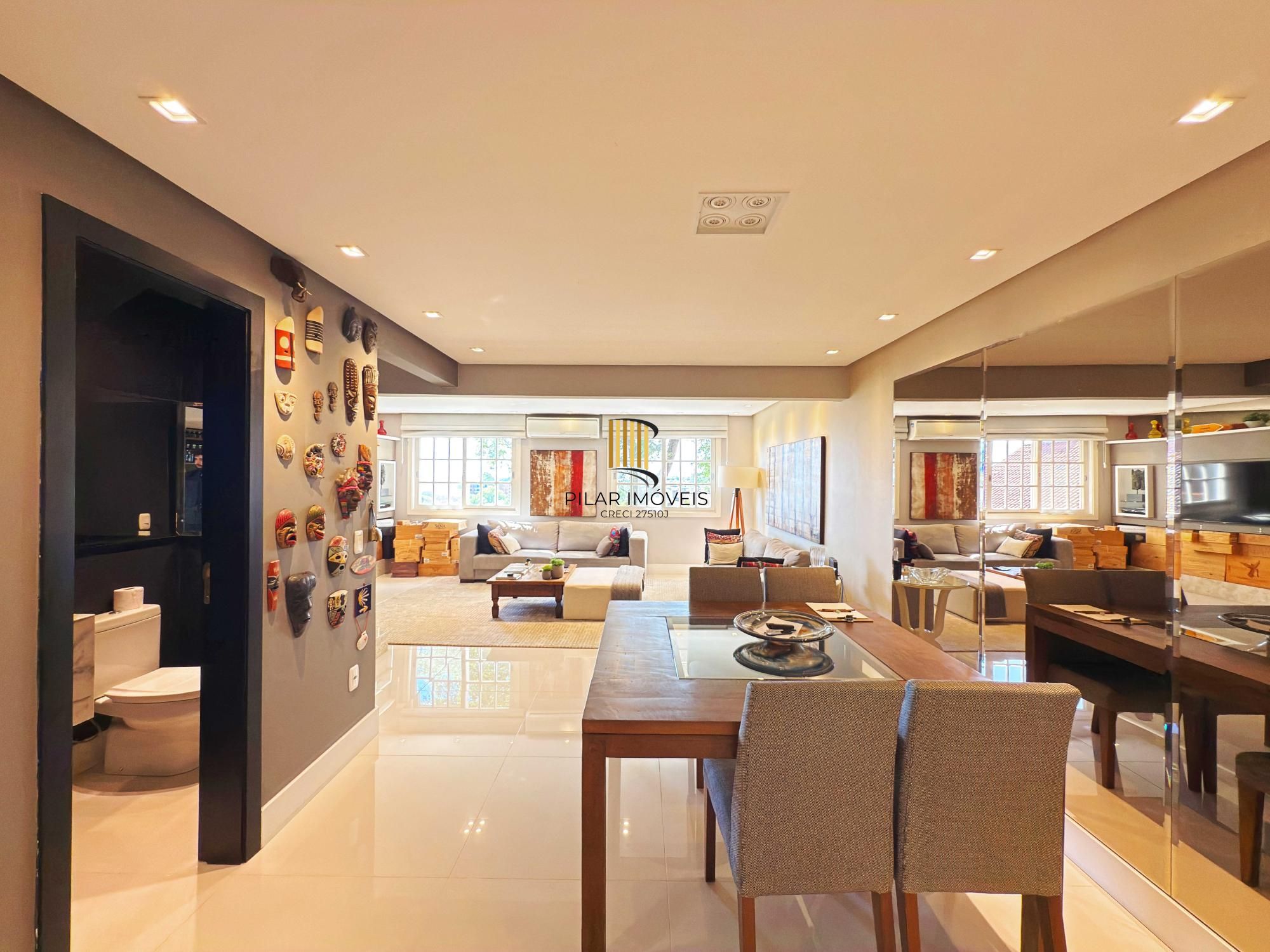 Casa de Condomínio 3 dormitórios no bairro Tristeza