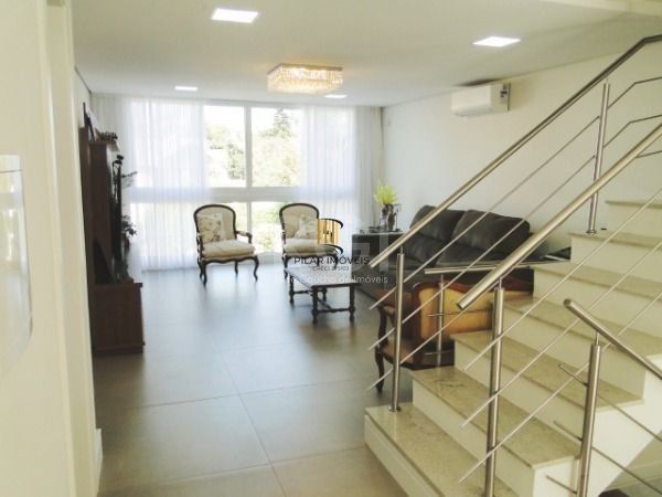 Casa Condominio para Venda - 211m², 3 dormitórios, sendo 3 suites, 4 vagas - Jar