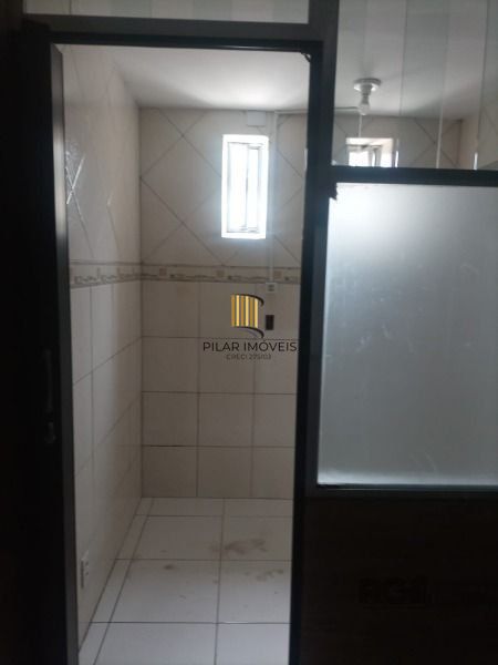 Conjunto/Sala em Porto Alegre, no bairro Cavalhada, à venda.