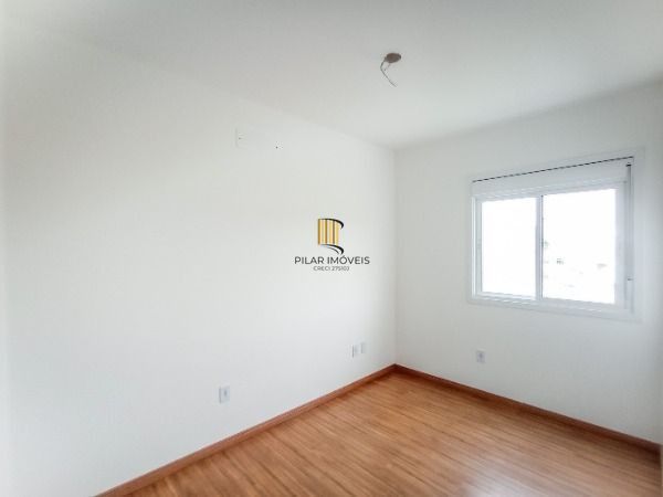 Casa em Porto Alegre, no bairro Aberta dos Morros, com 3 dormitório(s), à venda.