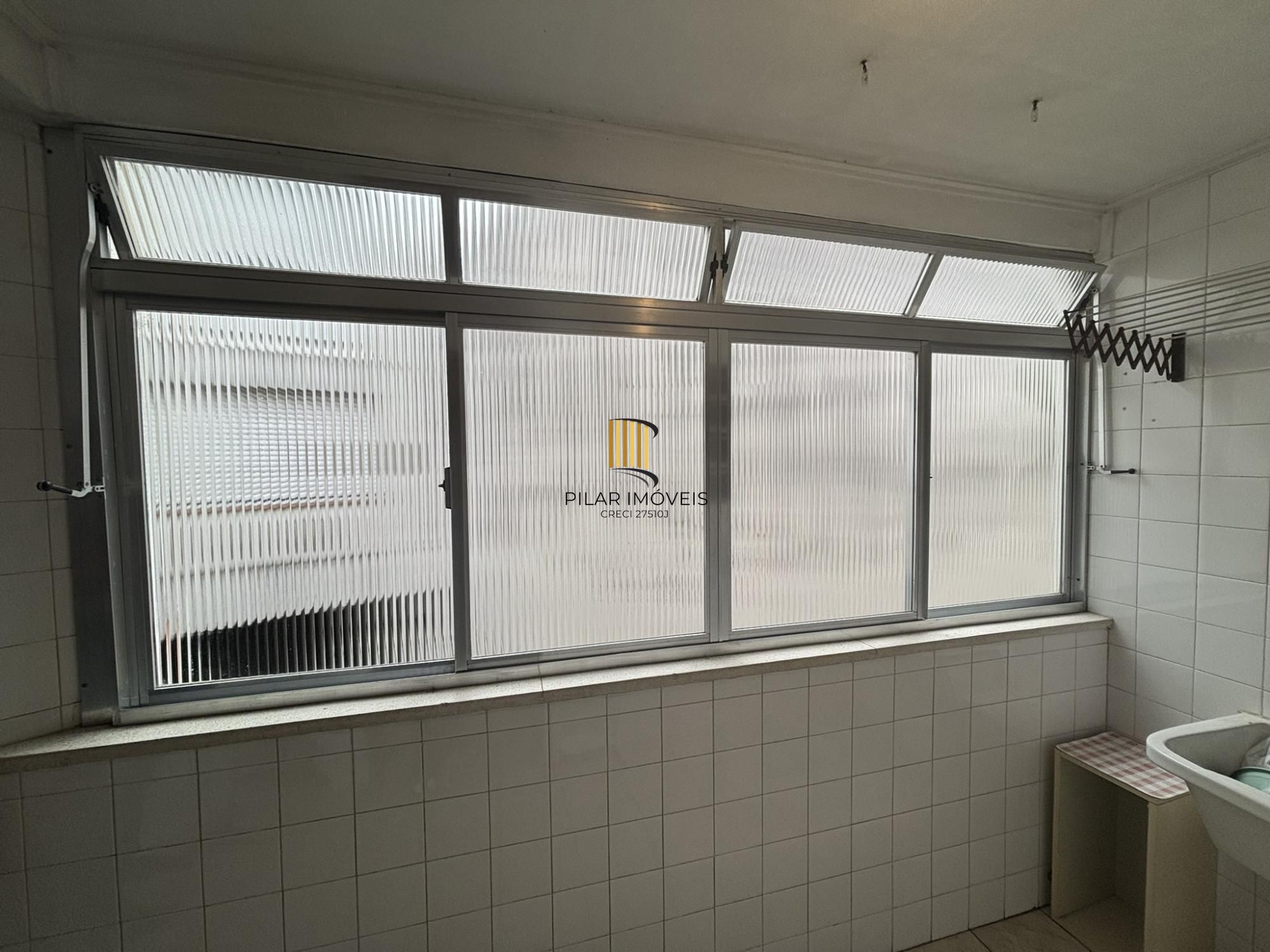 Apartamento de 2 dormitórios no bairro Tristeza.