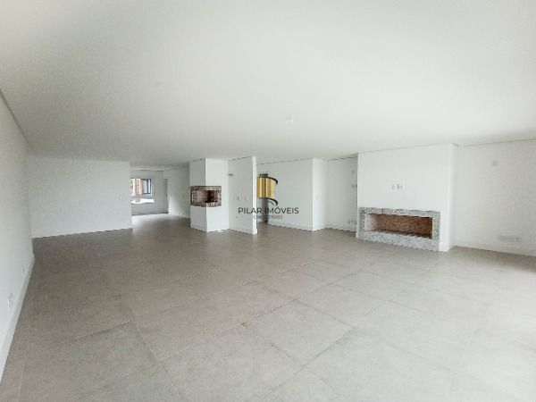 Cobertura para Venda - 346.66m², 3 dormitórios, sendo 3 suites, 4 vagas - Vila A