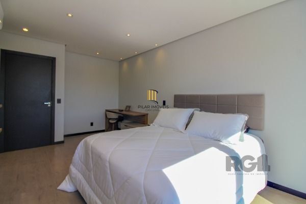 Casa em Condominio no Terra Ville, com 4 dormitório(s), e 4 suítes, à venda.