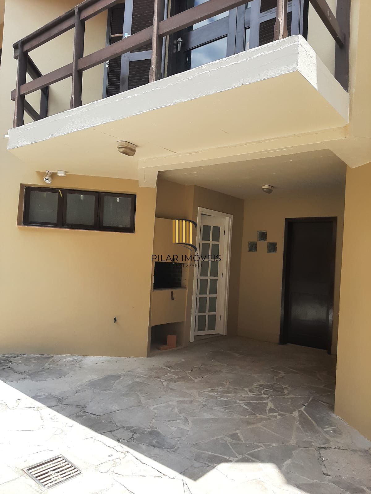 Casa 2 dormitórios no bairro Centro