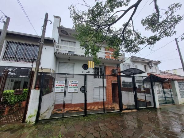 Apartamento JK em Porto Alegre, no bairro Medianeira, com 1 dormitório(s).