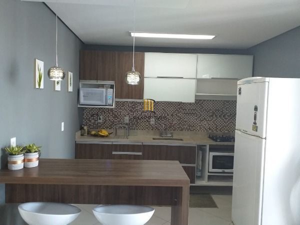 Casa para Venda - 223m², 3 dormitórios, sendo 1 suites, 2 vagas - Lagos De Nova 