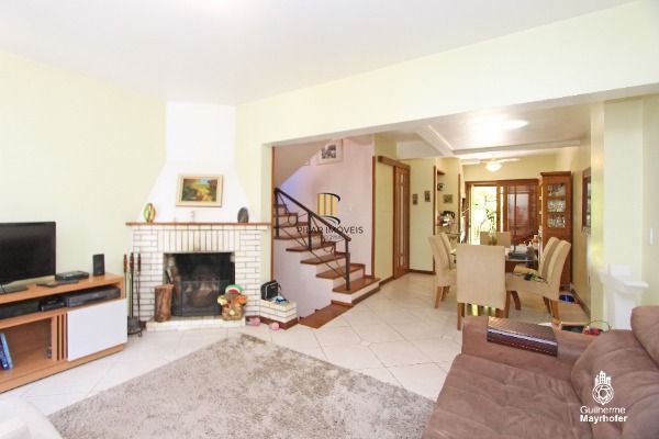 Casa Condominio para Venda - 181.84m², 3 dormitórios, sendo 1 suites, 4 vagas - 