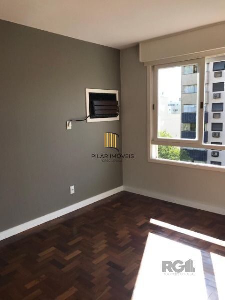 Apartamento em Porto Alegre, no bairro Higienópolis, à venda.
