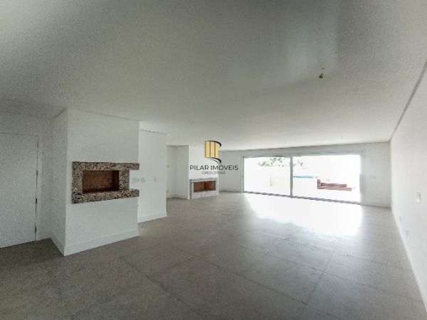 Cobertura para Venda - 346.66m², 3 dormitórios, sendo 3 suites, 4 vagas - Vila A