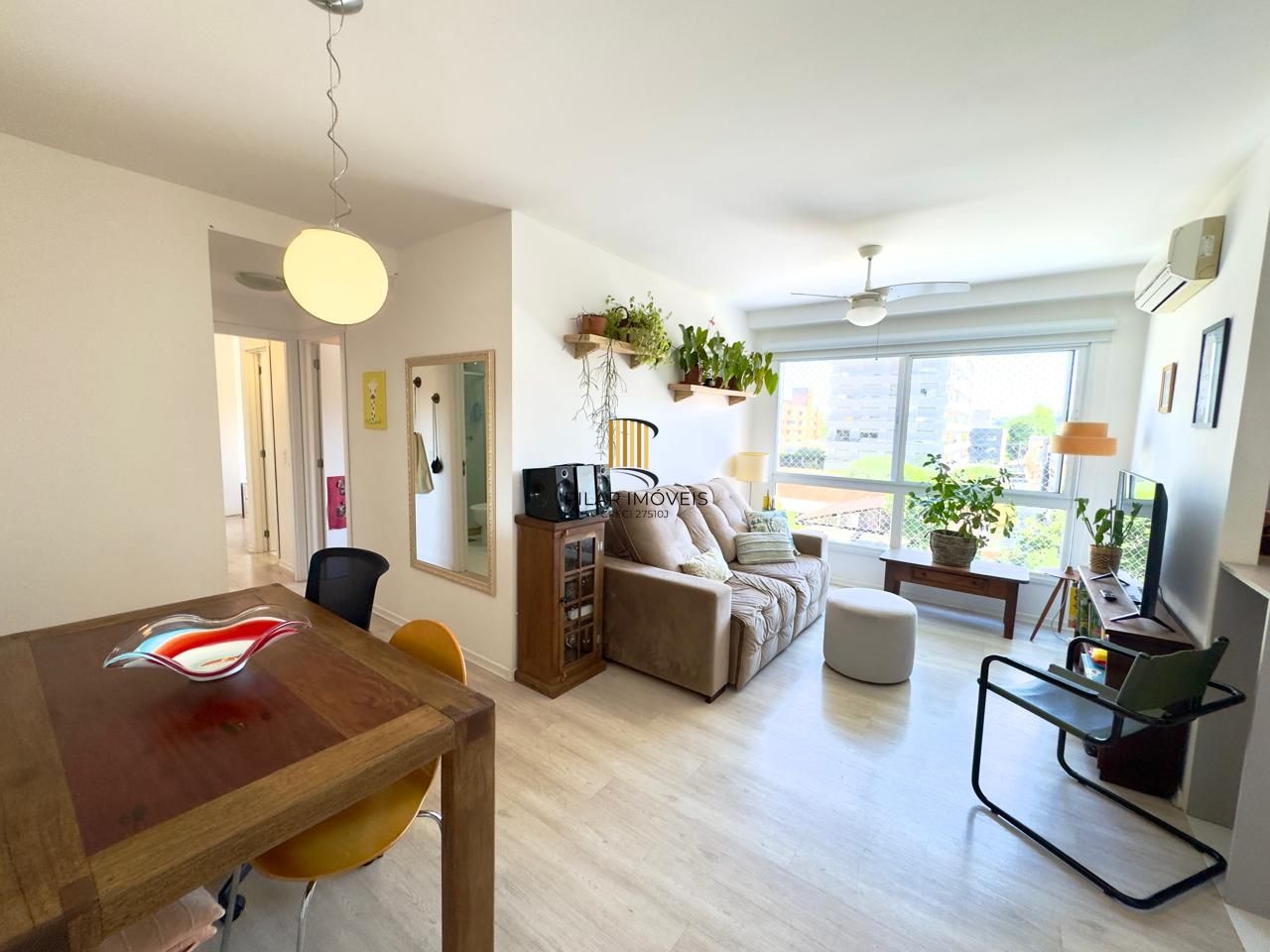 Apartamento no Singolo - 2 dormitórios ,1 suíte - 2 vagas - bairro tristeza