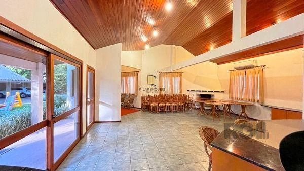 Ótima Cobertura Duplex com 233,00 m² Privativos no Miolo do Bairro Tristeza