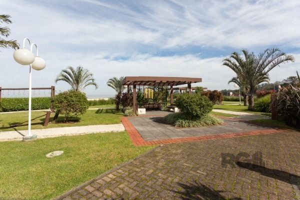 Apartamento em Porto Alegre, no bairro Cavalhada, com 3 dormitório(s), e 3 banhe