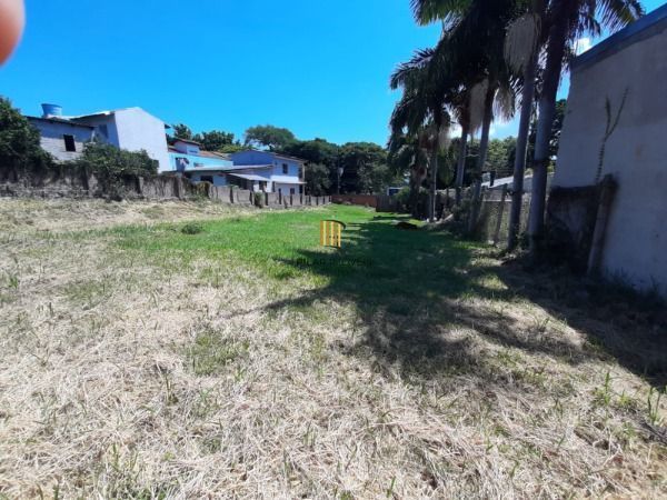 Terreno em Porto Alegre, no bairro Espírito Santo, à venda.