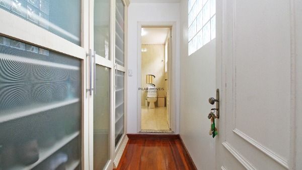 Casa Condominio em Porto Alegre, no bairro Cascata, com 3 dormitório(s), e 3 ban