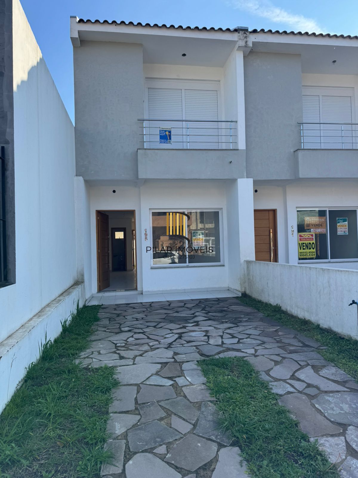 Residência com 3 suítes no caminhos do sol