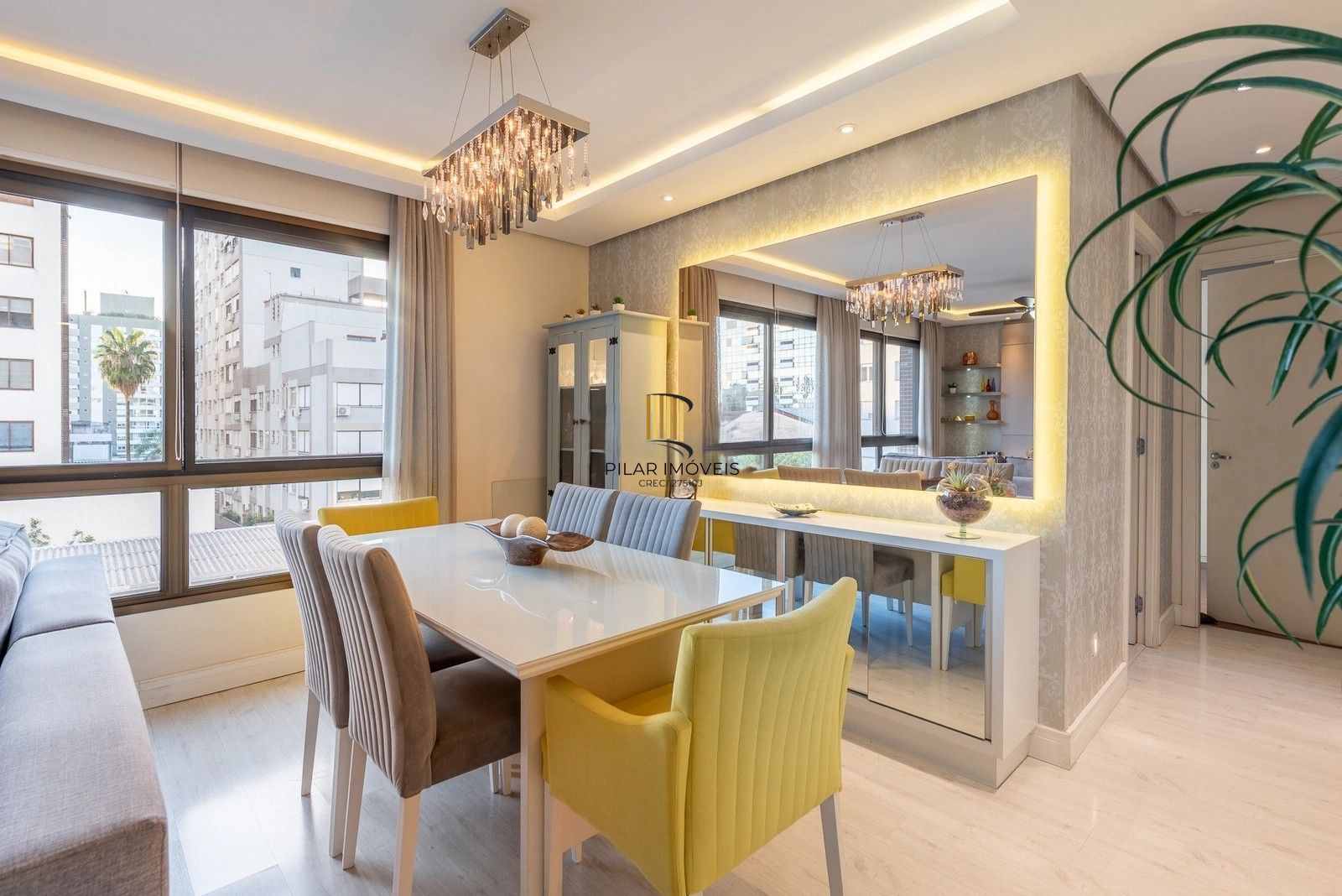 Menino Deus -apartamento 86,72m², 3 d, 1 suíte, 2 vagas- Infraestrutura completa