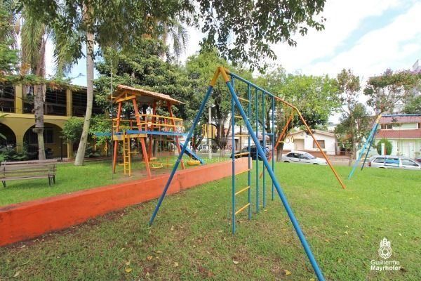 Casa Condominio para Venda - 150m², 4 dormitórios, sendo 1 suites, 2 vagas - Cri