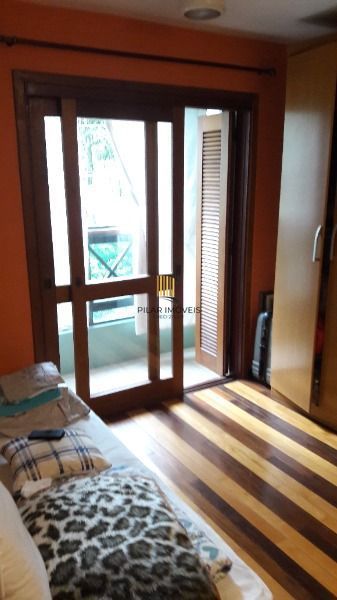 Sobrado para Venda - 240.43m², 3 dormitórios, sendo 1 suites, 2 vagas - Ipanema