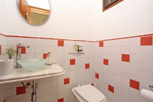 Casa para Venda - 360m², 3 dormitórios, sendo 1 suites, 4 vagas - Portal do Guar