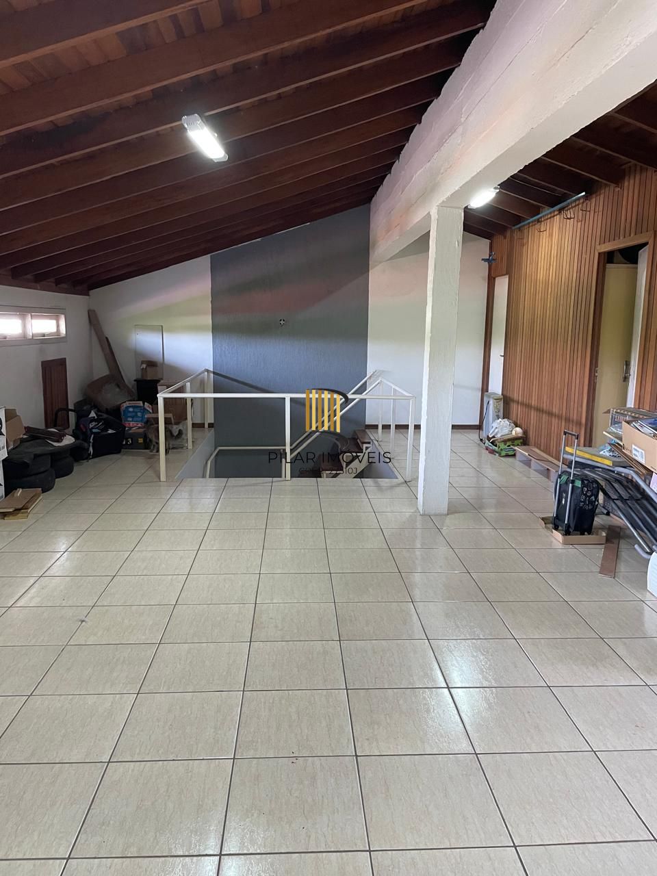 Residência com 4 Dormitório(s) Bairro Vila Nova