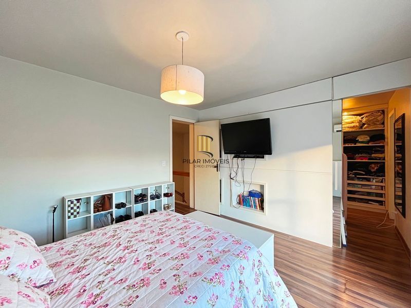 **Residência á venda no Condomínio Mountain ville  RS**