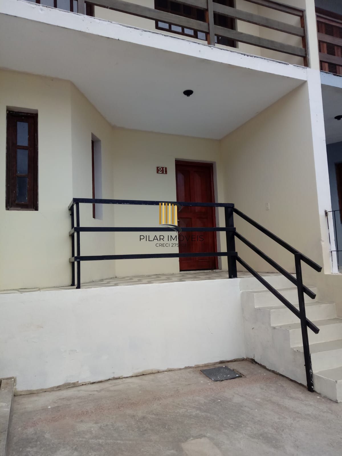 Casa 2 dormitórios à venda Guarujá Porto Alegre/RS