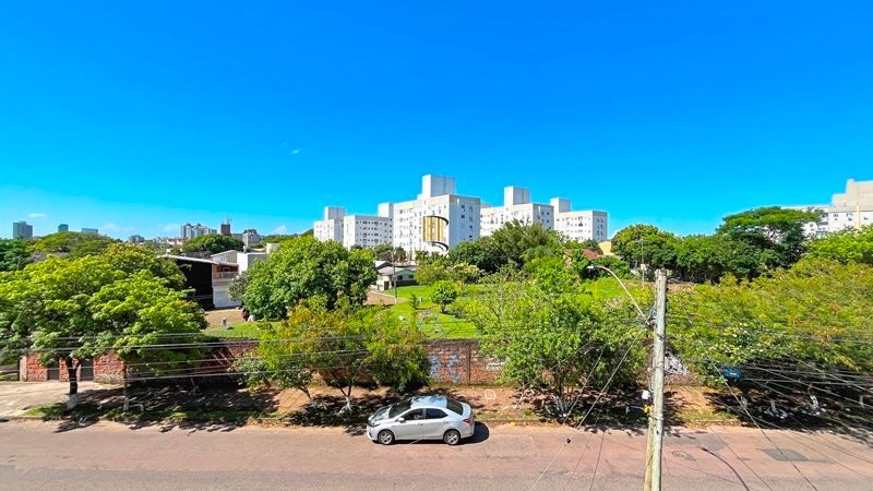 Sobrado 4 dormitórios à venda Camaquã Porto Alegre/RS